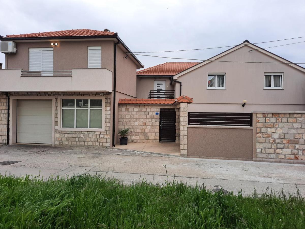 Apartman Sirena Trebinje Eksteriør billede